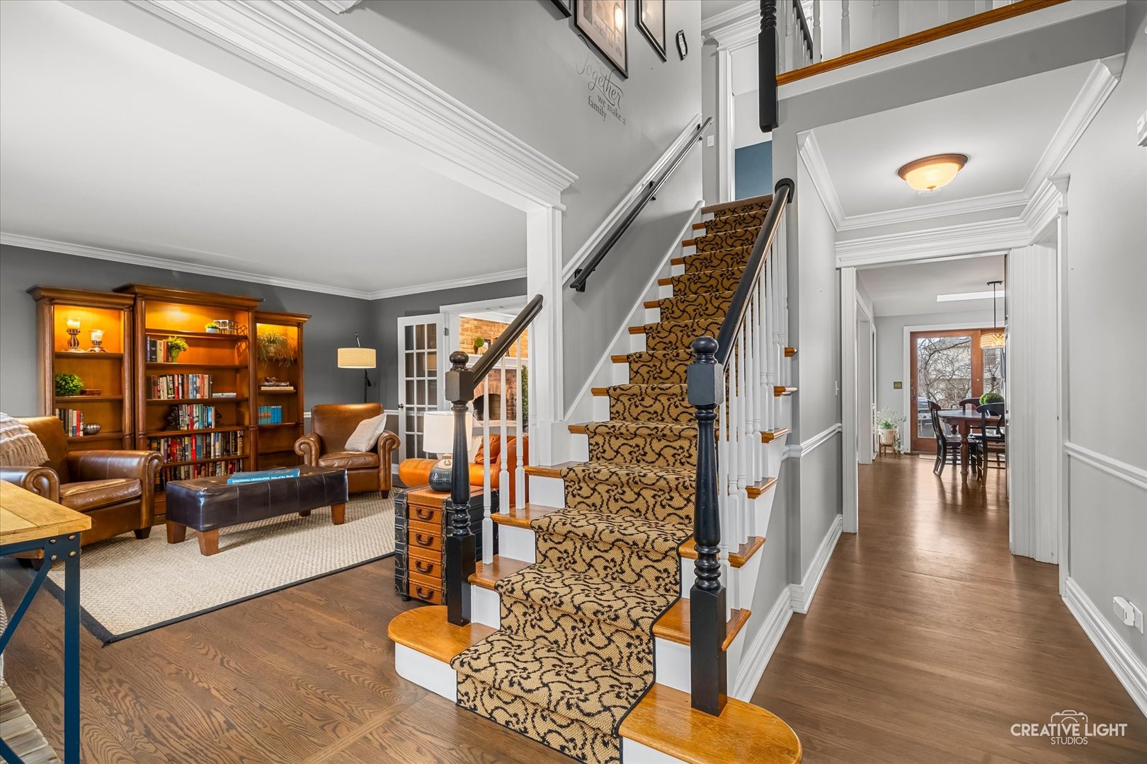 1909 Montclair Drive, Naperville, IL 60565