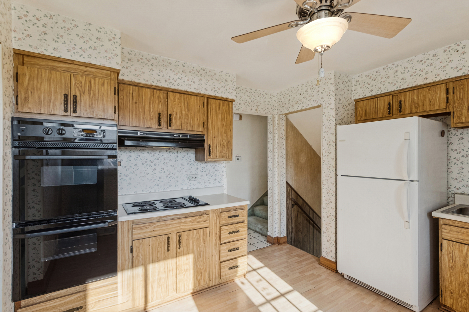 431 S Ardmore Terrace, Addison, IL 60101