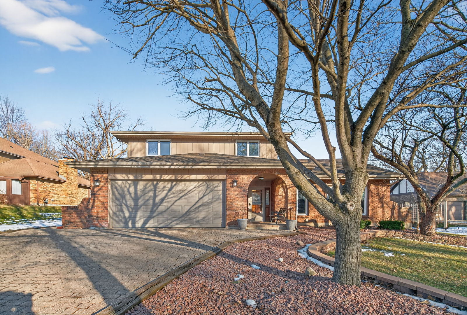 30 Warren Avenue, New Lenox, IL 60451