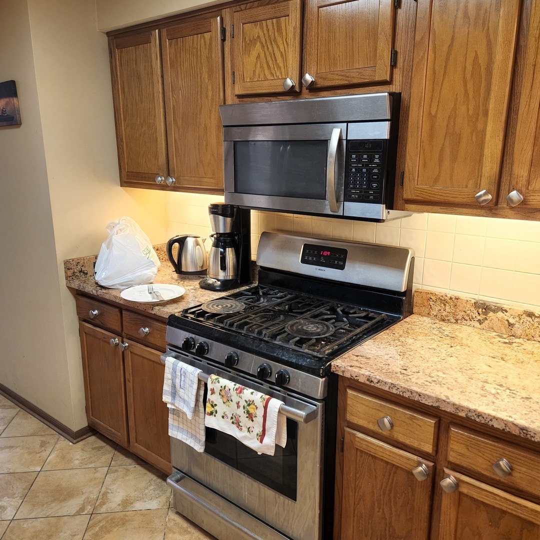 6441 W Warner Avenue #506, Chicago, IL 60634