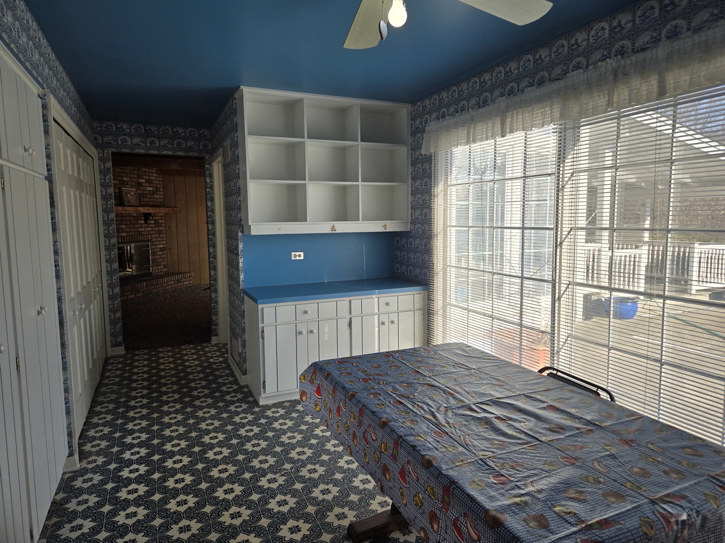 1663 E Rietveld Drive, Crete, IL 60417