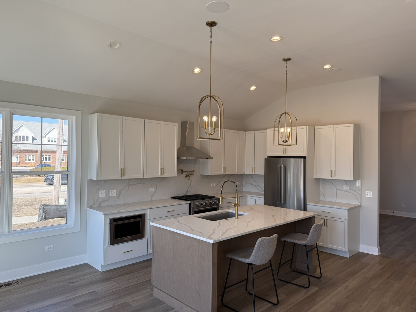 1200 PRAIRIE Lane #1-A, Lemont, IL 60439