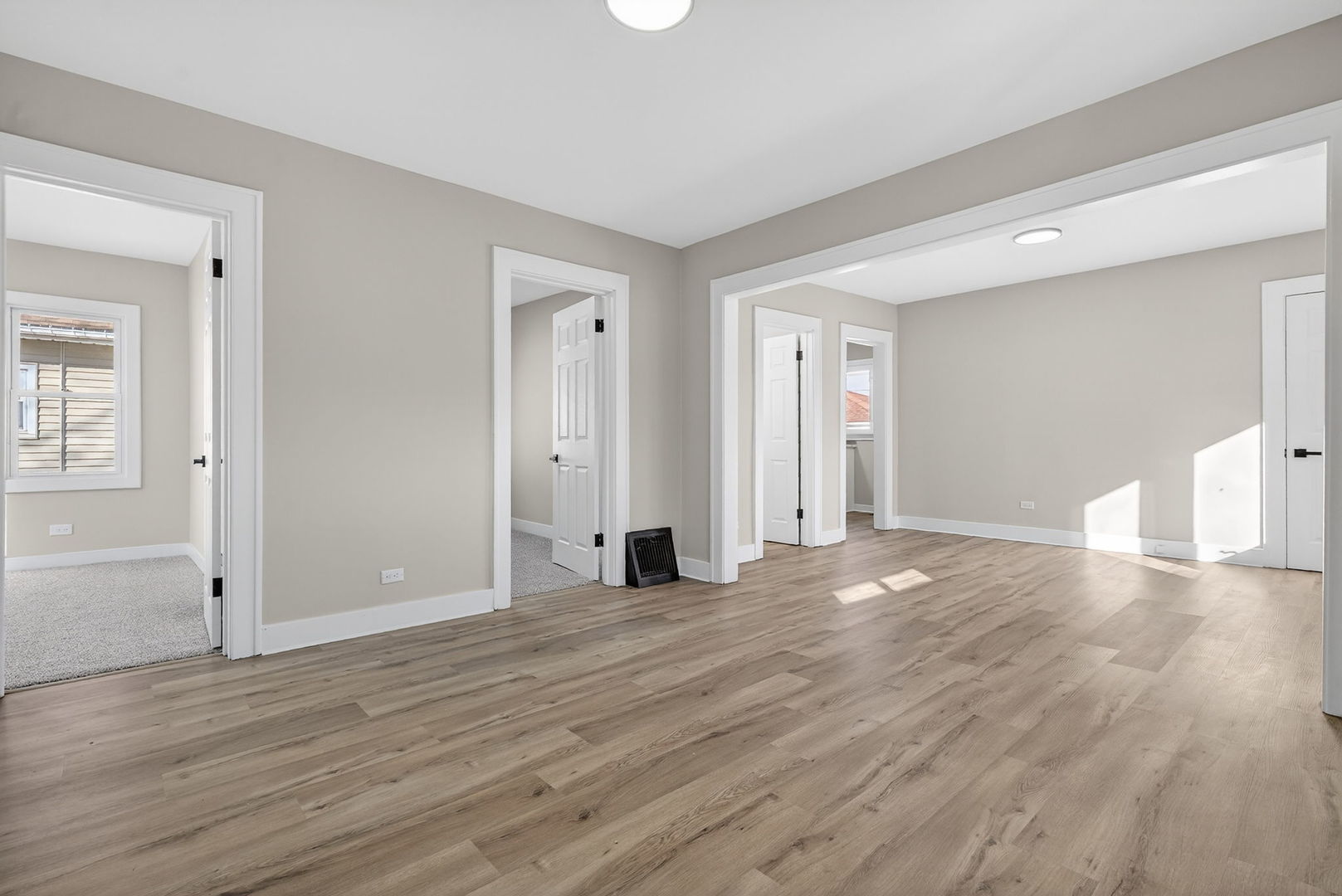 1520 N Prairie Avenue, Joliet, IL 60435