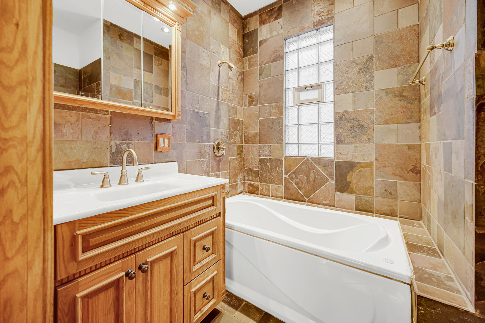 13529 S Burley Avenue, Chicago, IL 60633