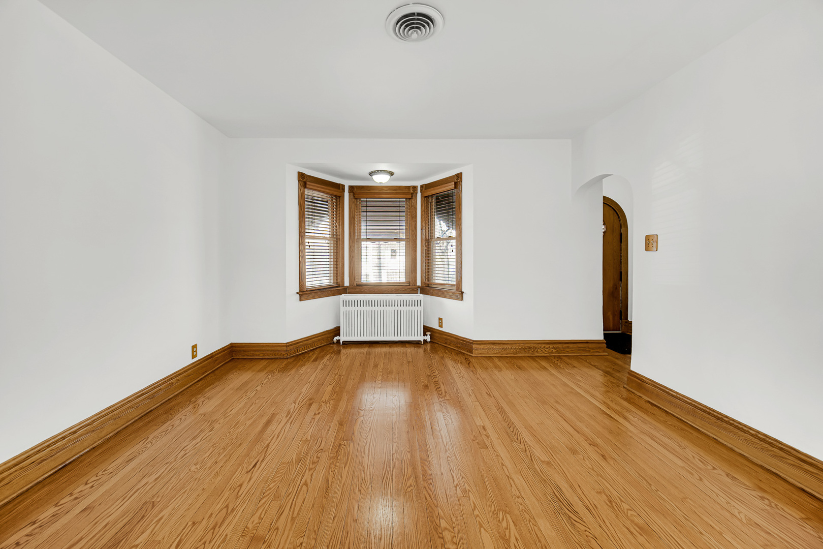 13529 S Burley Avenue, Chicago, IL 60633