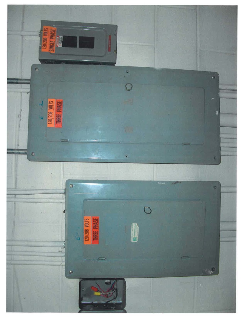 927 W Liberty Drive, Wheaton, IL 60187