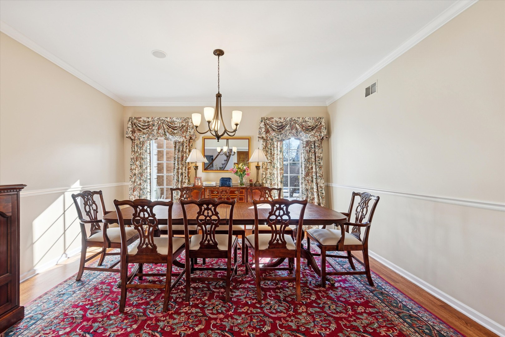 406 S Poplar Avenue, Elmhurst, IL 60126