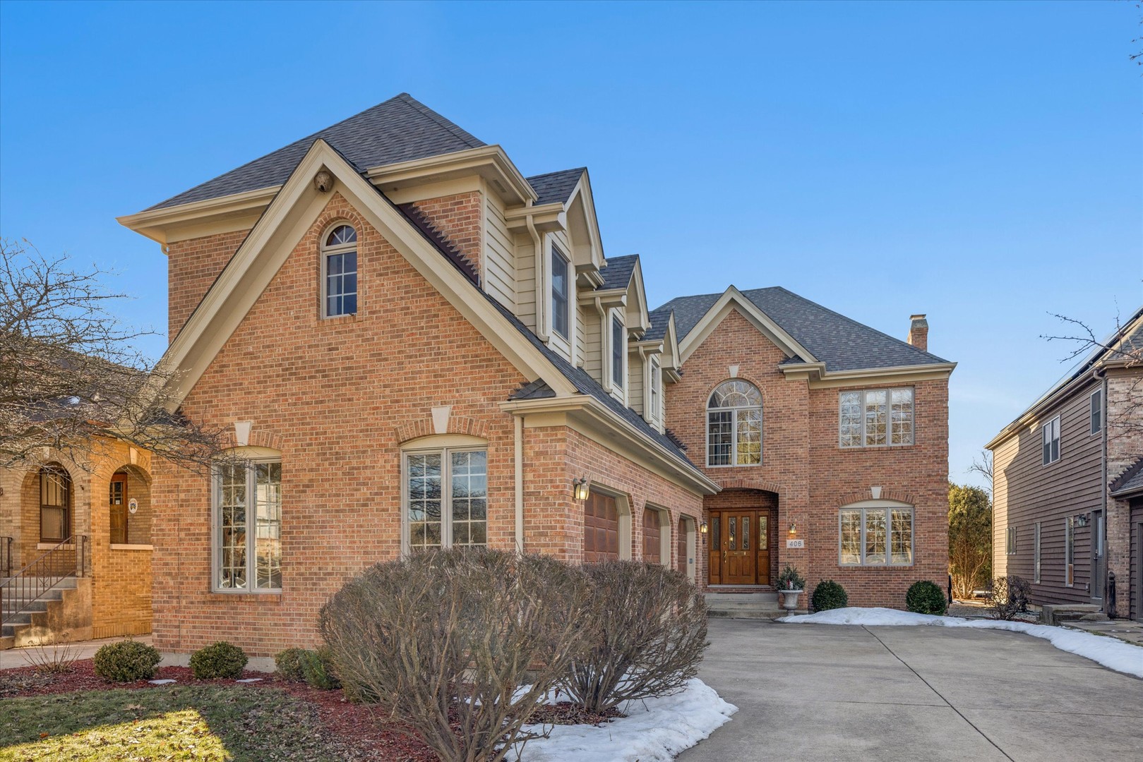 406 S Poplar Avenue, Elmhurst, IL 60126