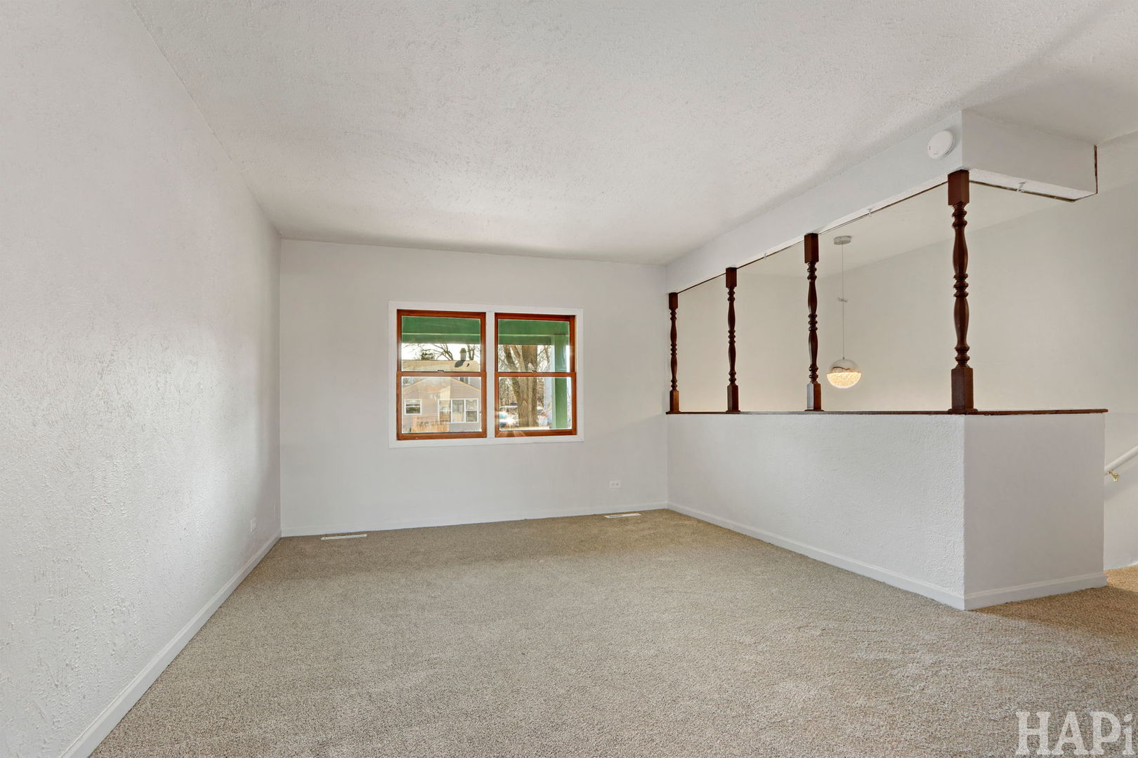 808 Central Park Drive, Round Lake Beach, IL 60073