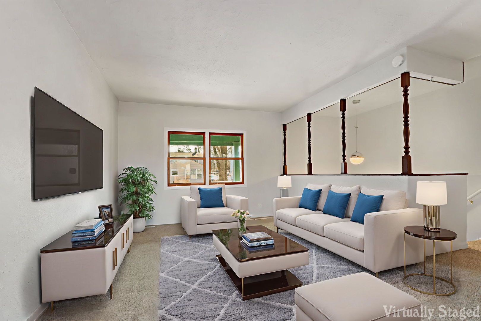 808 Central Park Drive, Round Lake Beach, IL 60073