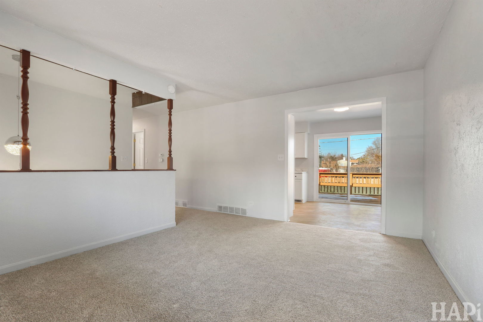 808 Central Park Drive, Round Lake Beach, IL 60073