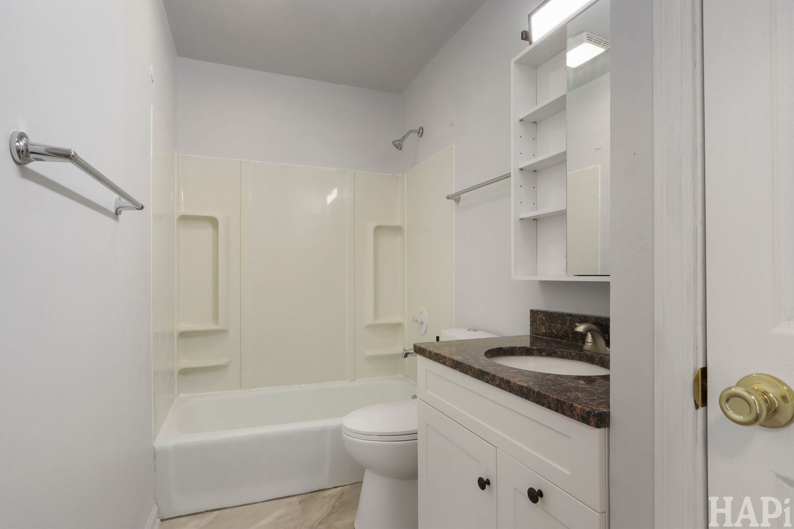 808 Central Park Drive, Round Lake Beach, IL 60073