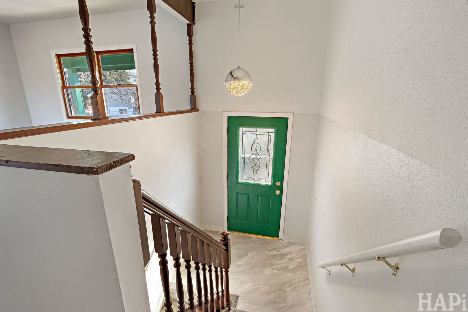 808 Central Park Drive, Round Lake Beach, IL 60073