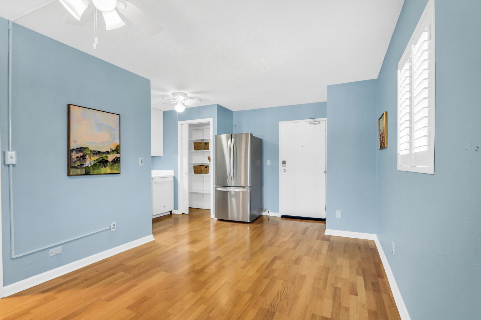 3130 W Monroe Street #201, Waukegan, IL 60085