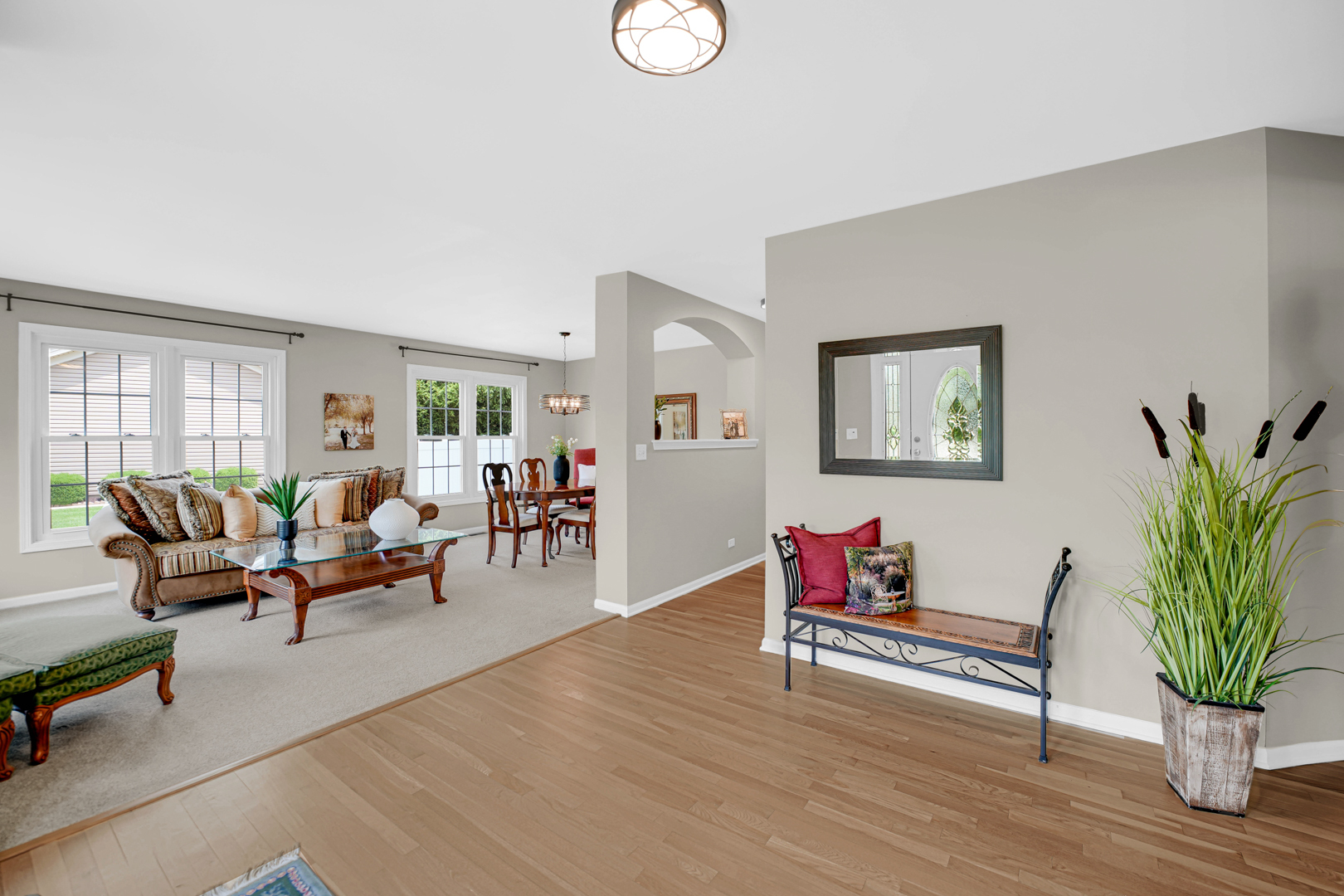 1405 Mallard Lane, Hoffman Estates, IL 60192