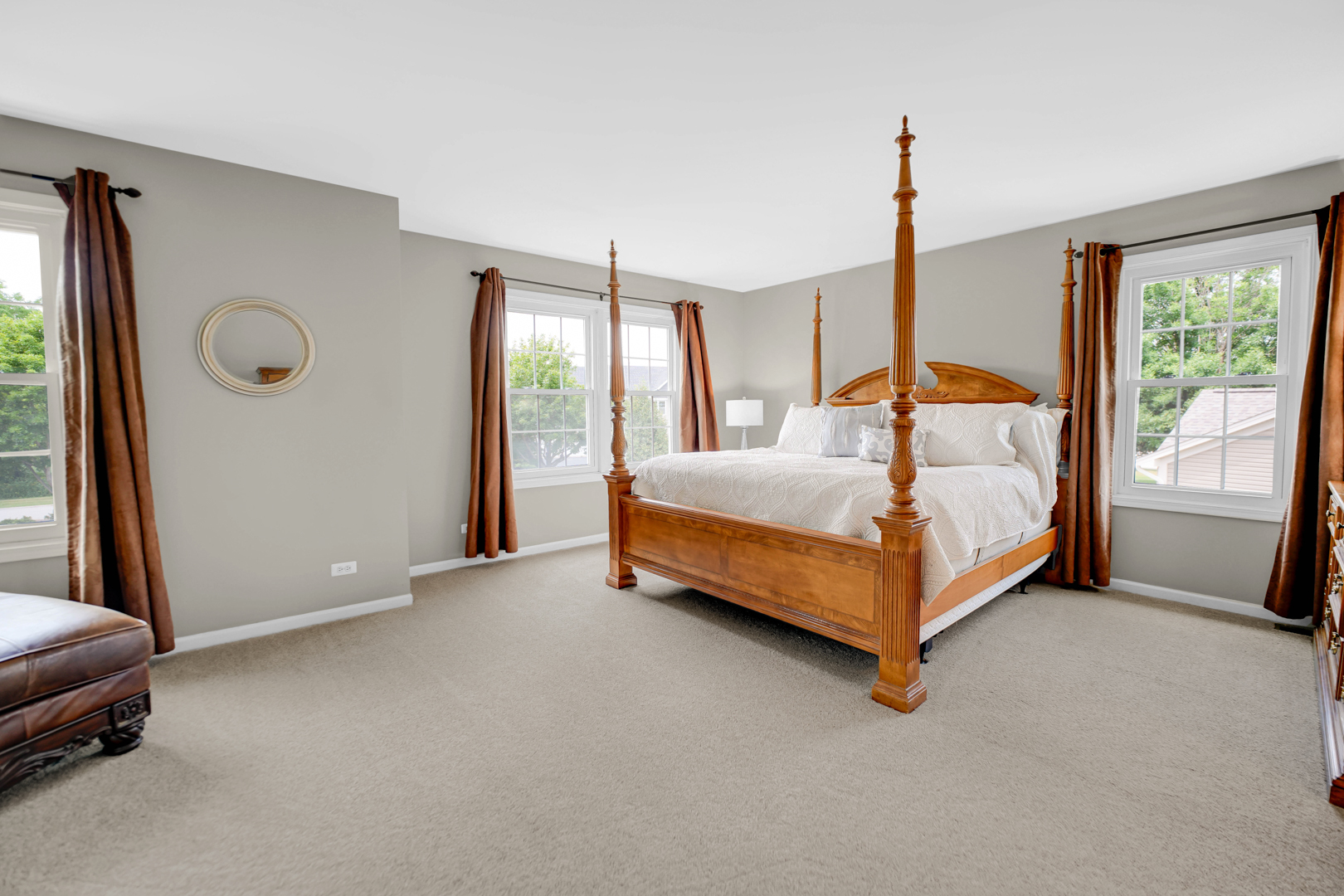 1405 Mallard Lane, Hoffman Estates, IL 60192