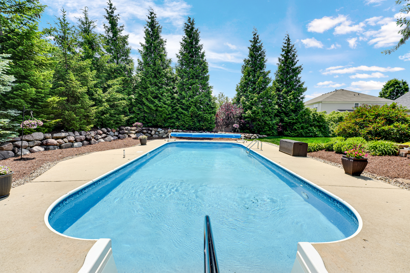 1405 Mallard Lane, Hoffman Estates, IL 60192