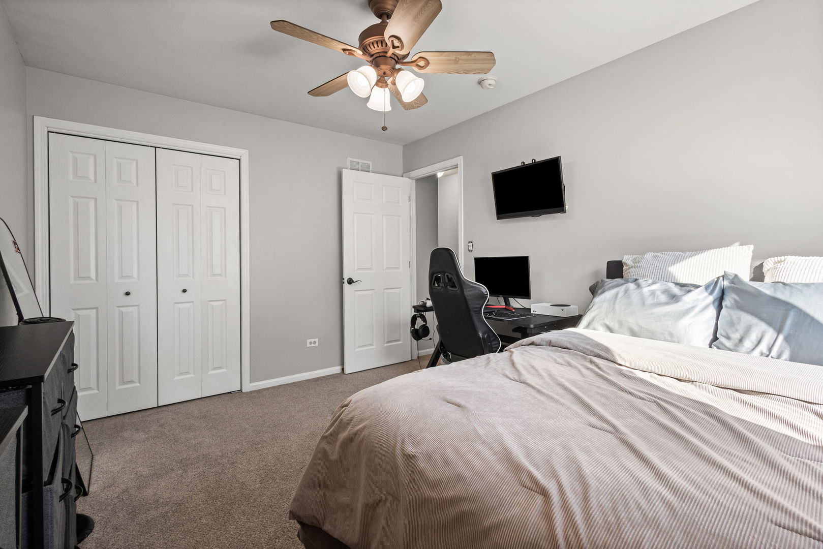 550 Doxbury Lane, New Lenox, IL 60451