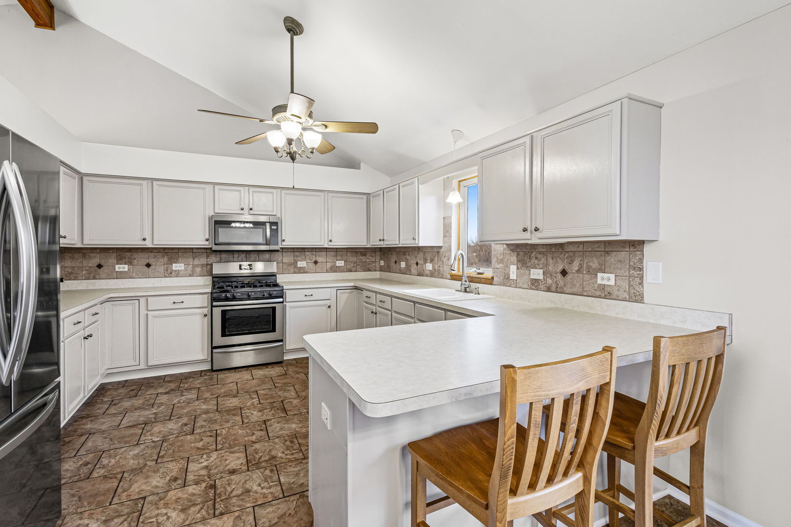 550 Doxbury Lane, New Lenox, IL 60451