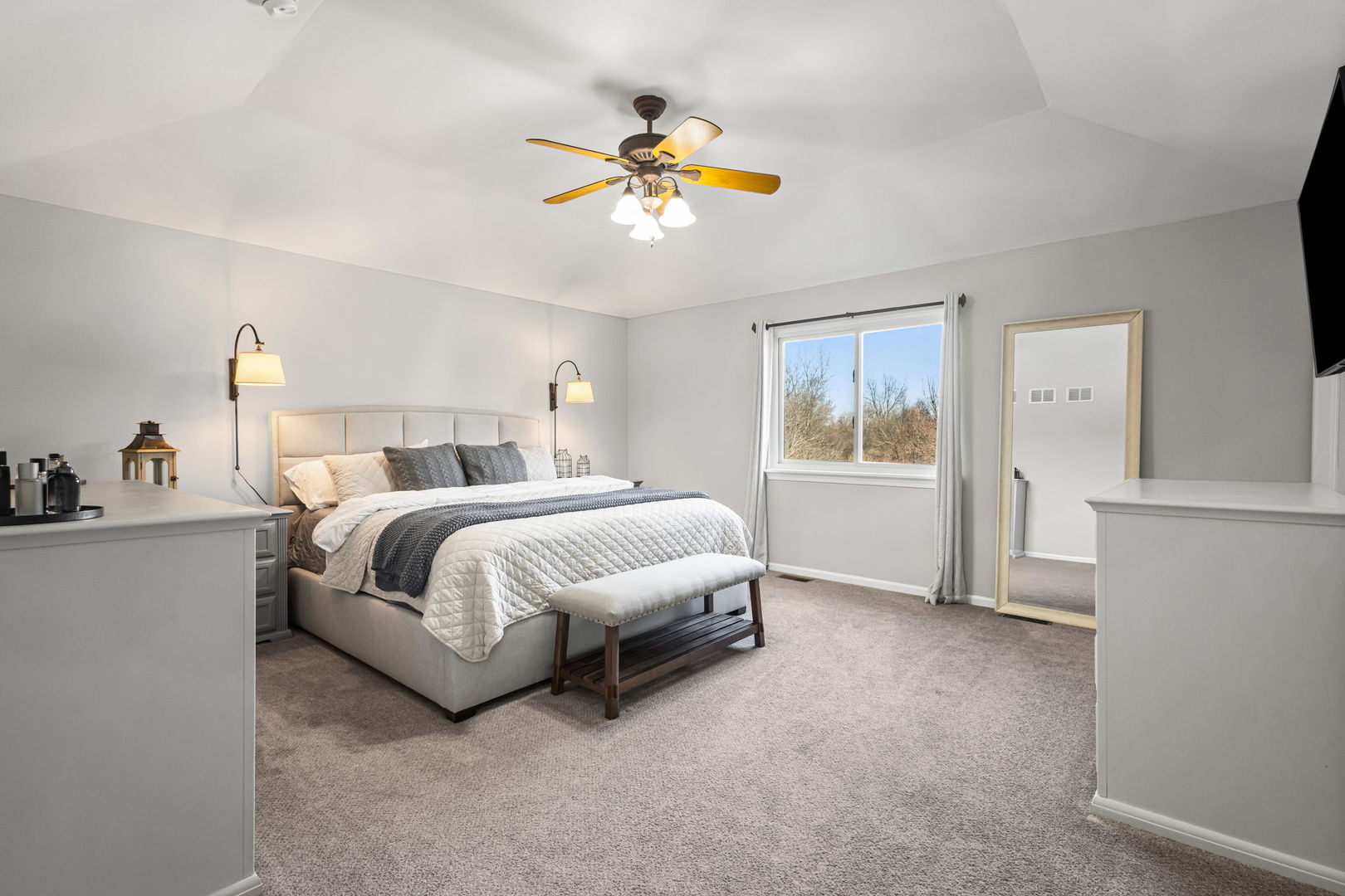 550 Doxbury Lane, New Lenox, IL 60451