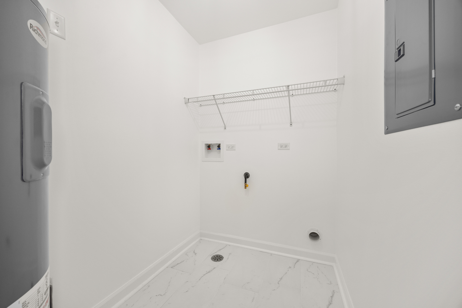 813 Audrey Avenue, Joliet, IL 60436