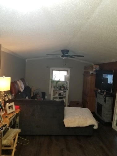 7240 107th Street #136, Worth, IL 60482