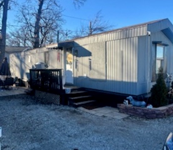 7240 107th Street #136, Worth, IL 60482