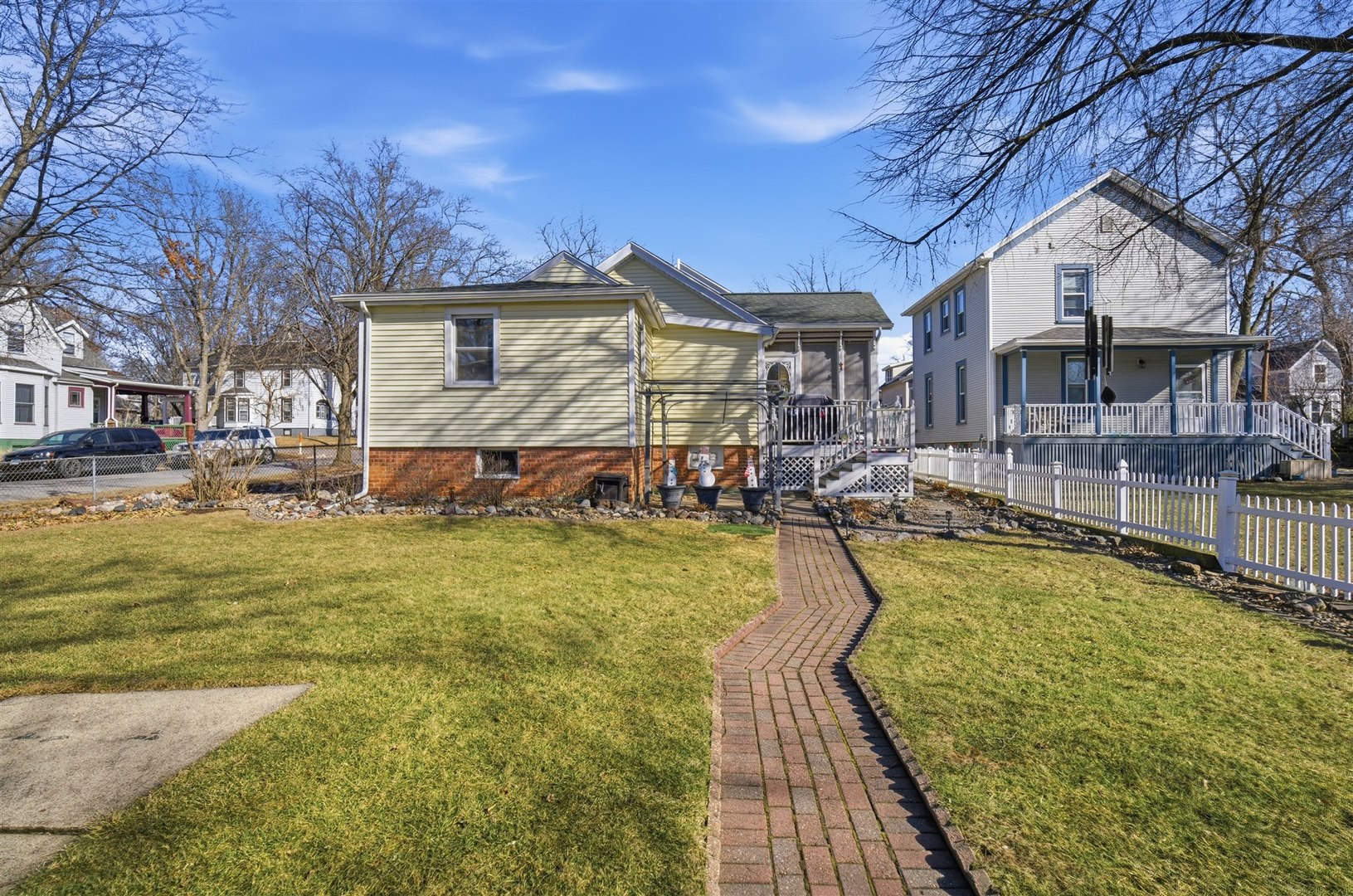 401 S Mclean Street, Bloomington, IL 61701