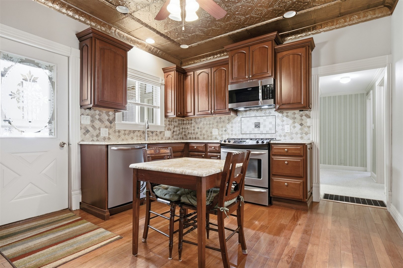 401 S Mclean Street, Bloomington, IL 61701