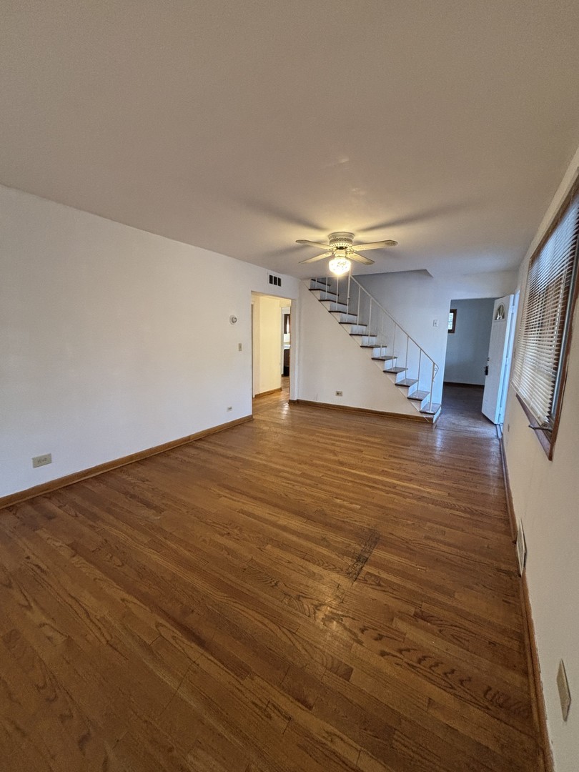 640 PFINGSTEN Road, Northbrook, IL 60062