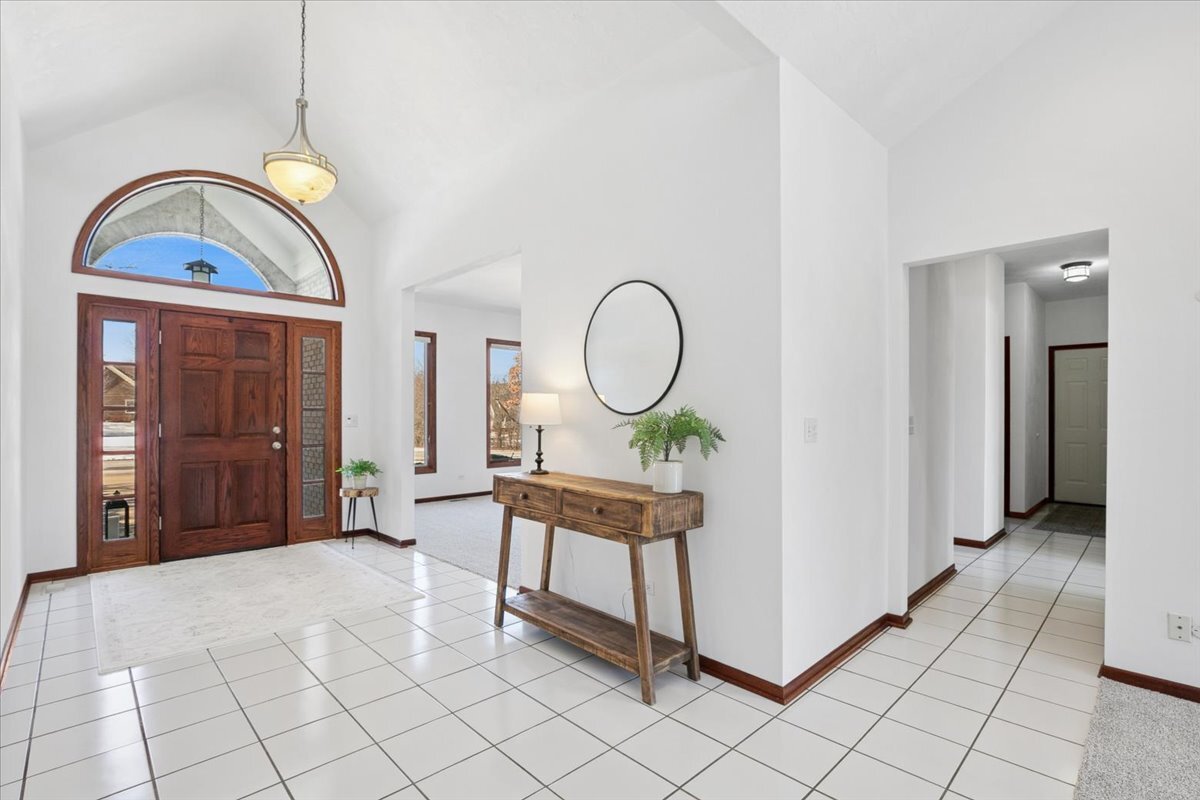 13109 W Chaplin Street, Wadsworth, IL 60083