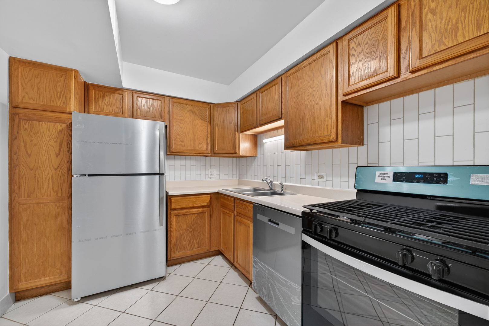 1493 N Winslowe Drive #104, Palatine, IL 60074