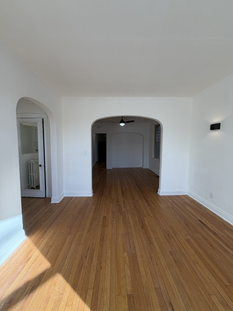 3737 S Damen Avenue, Chicago, IL 60608