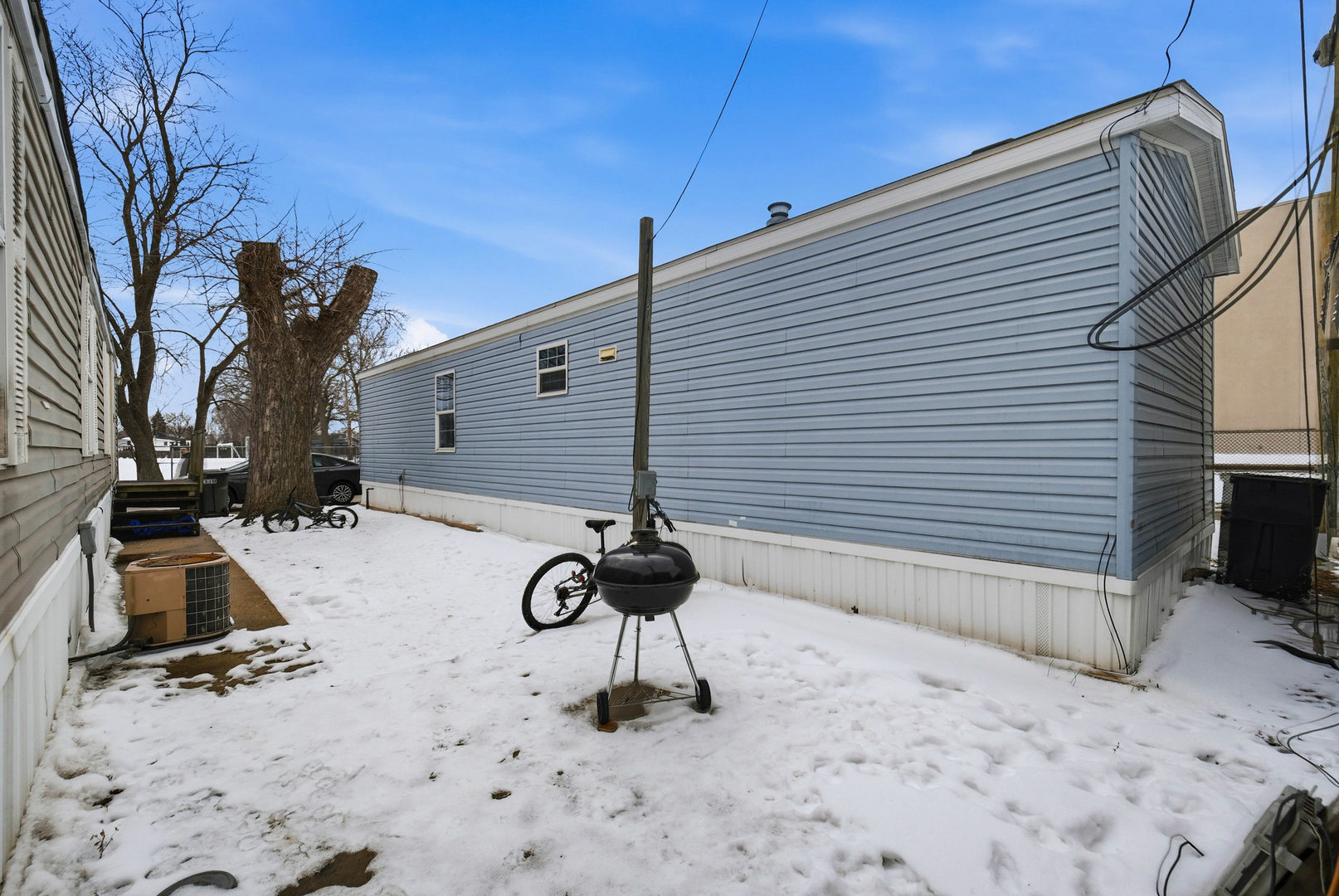 815 E Oakton St Street #311, Des Plaines, IL 60018