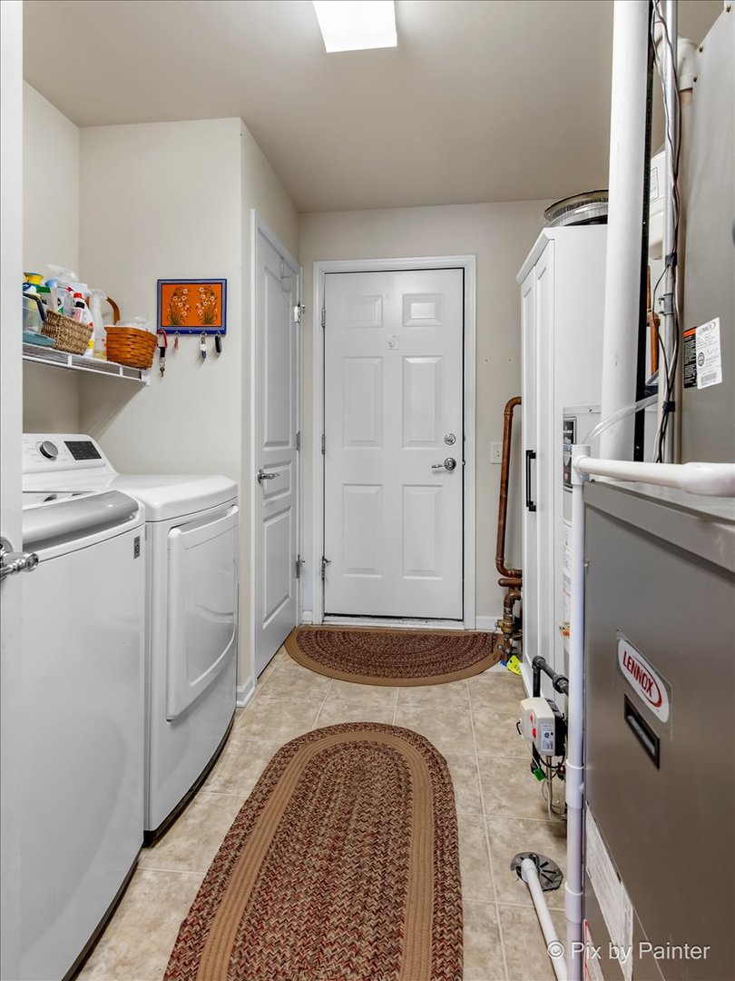 12290 Russet Lane, Huntley, IL 60142