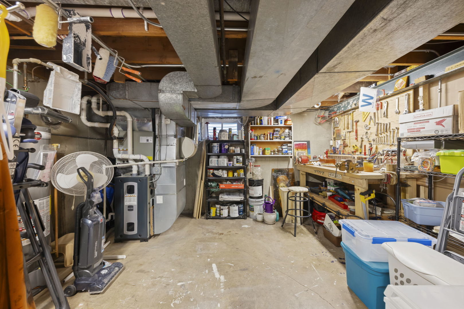 582 Glendale Avenue, Glen Ellyn, IL 60137