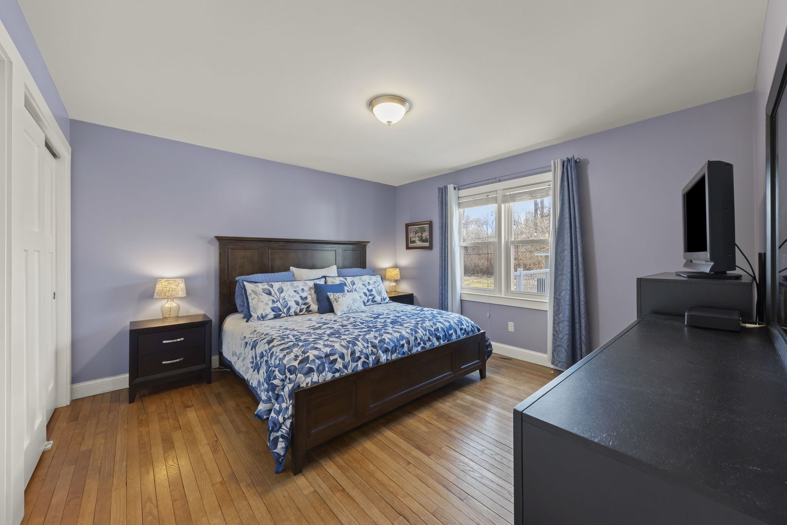 582 Glendale Avenue, Glen Ellyn, IL 60137