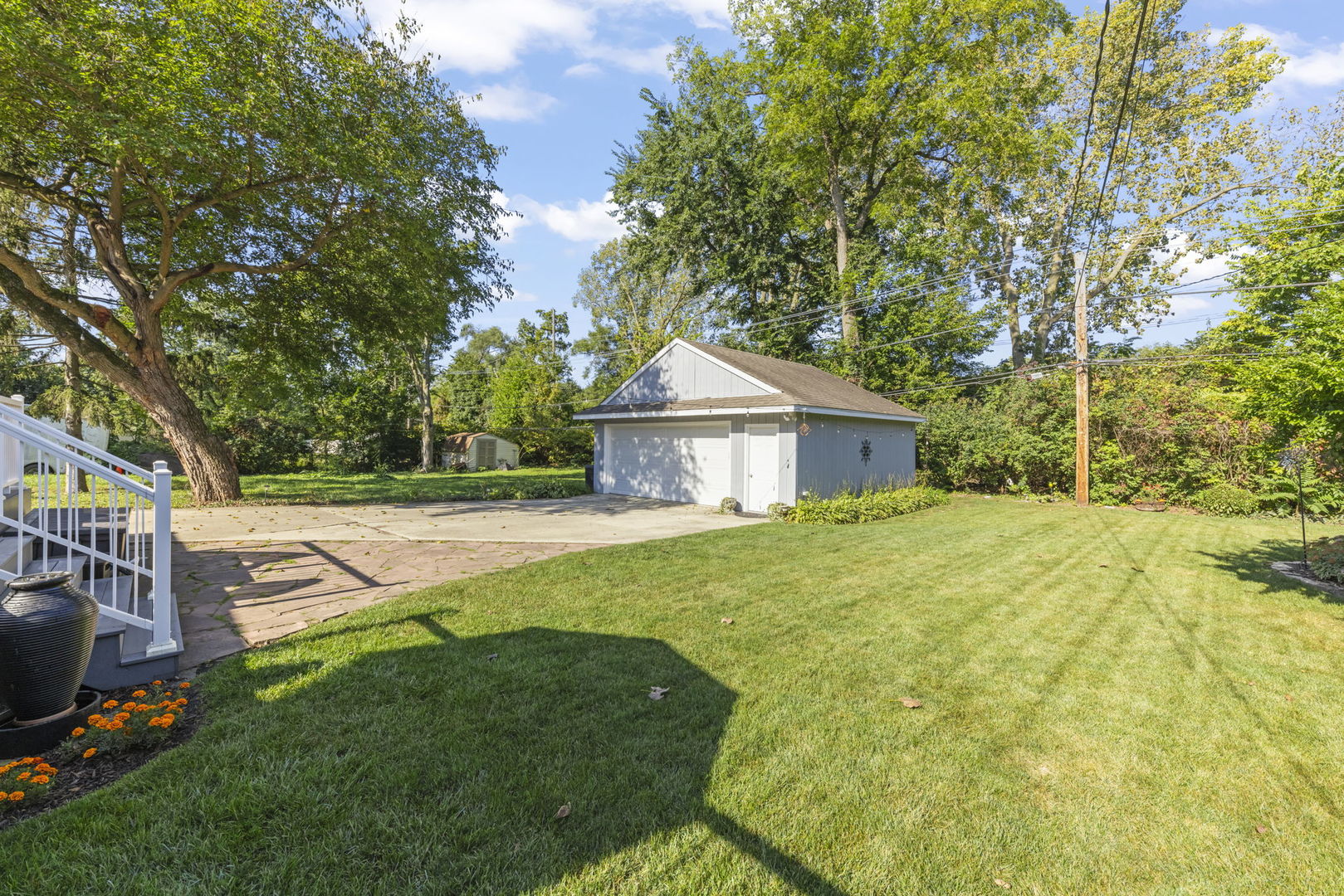 582 Glendale Avenue, Glen Ellyn, IL 60137