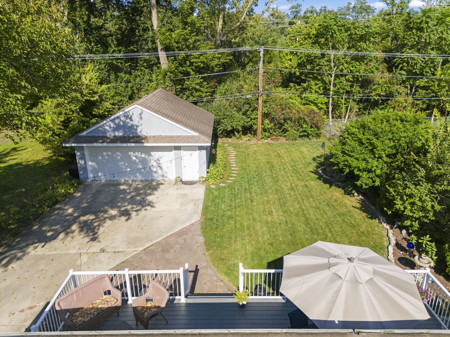 582 Glendale Avenue, Glen Ellyn, IL 60137