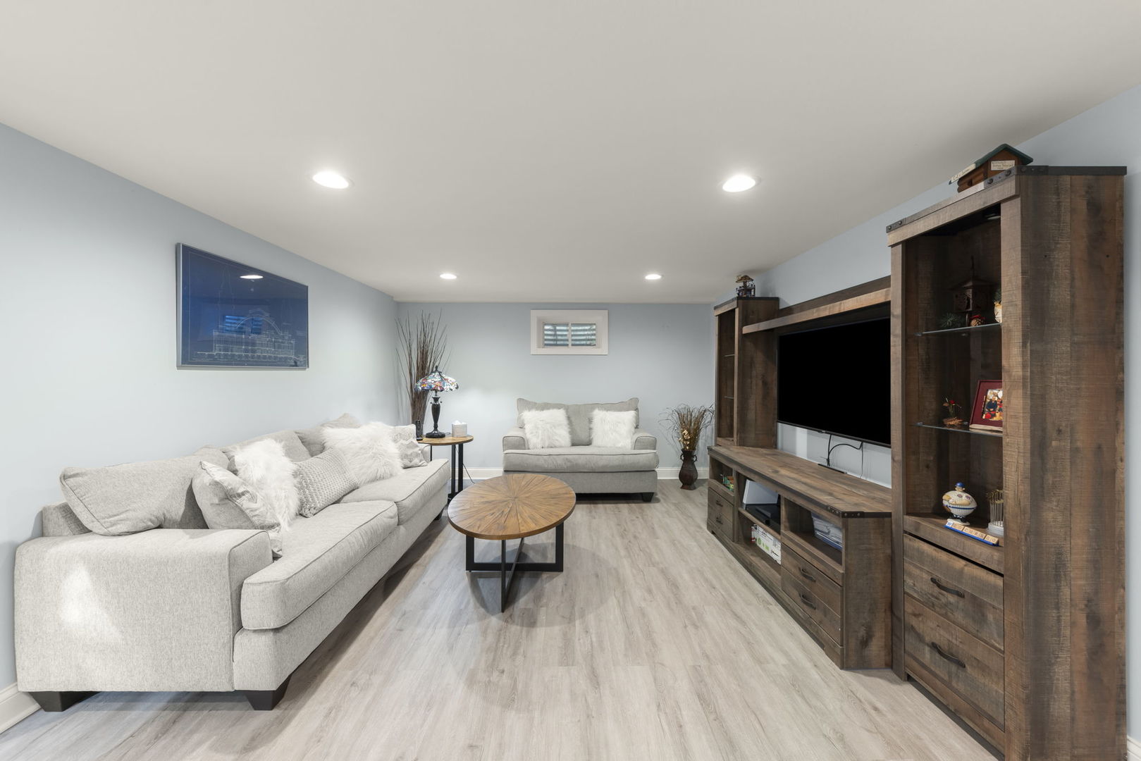 582 Glendale Avenue, Glen Ellyn, IL 60137