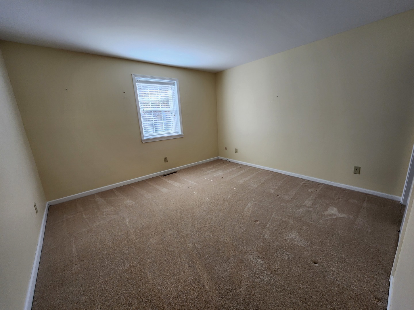 1050 S Nelson Avenue #4, Kankakee, IL 60901