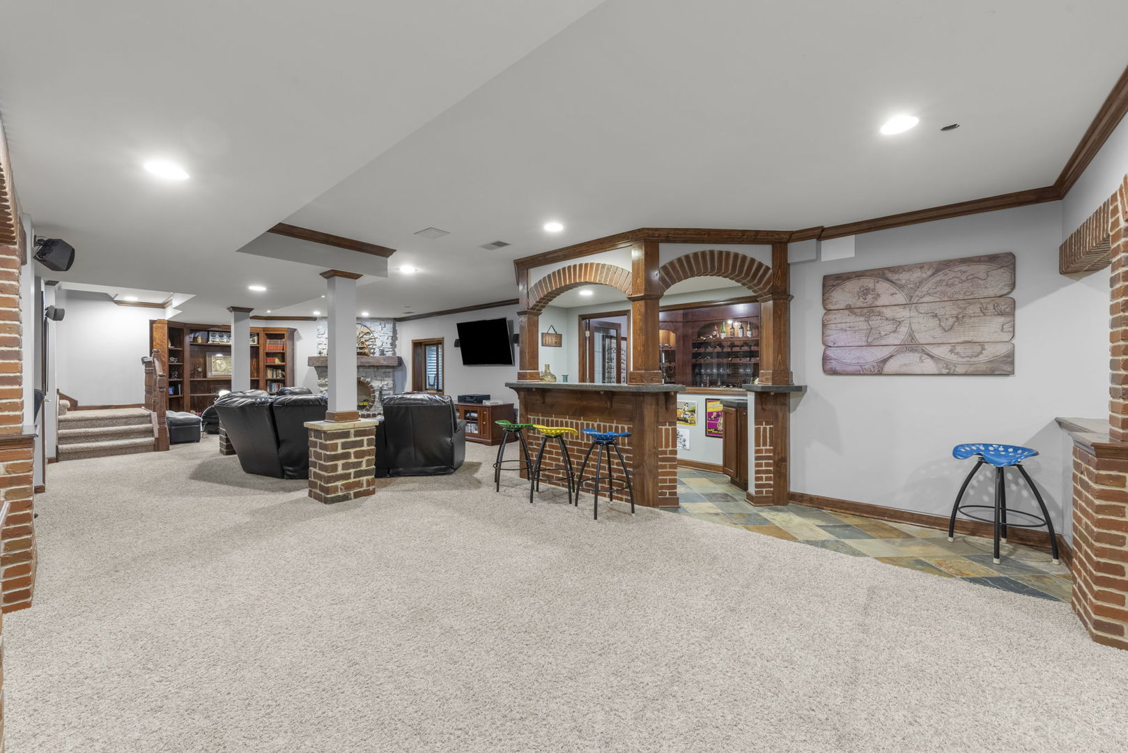 5719 Rosinweed Lane, Naperville, IL 60564