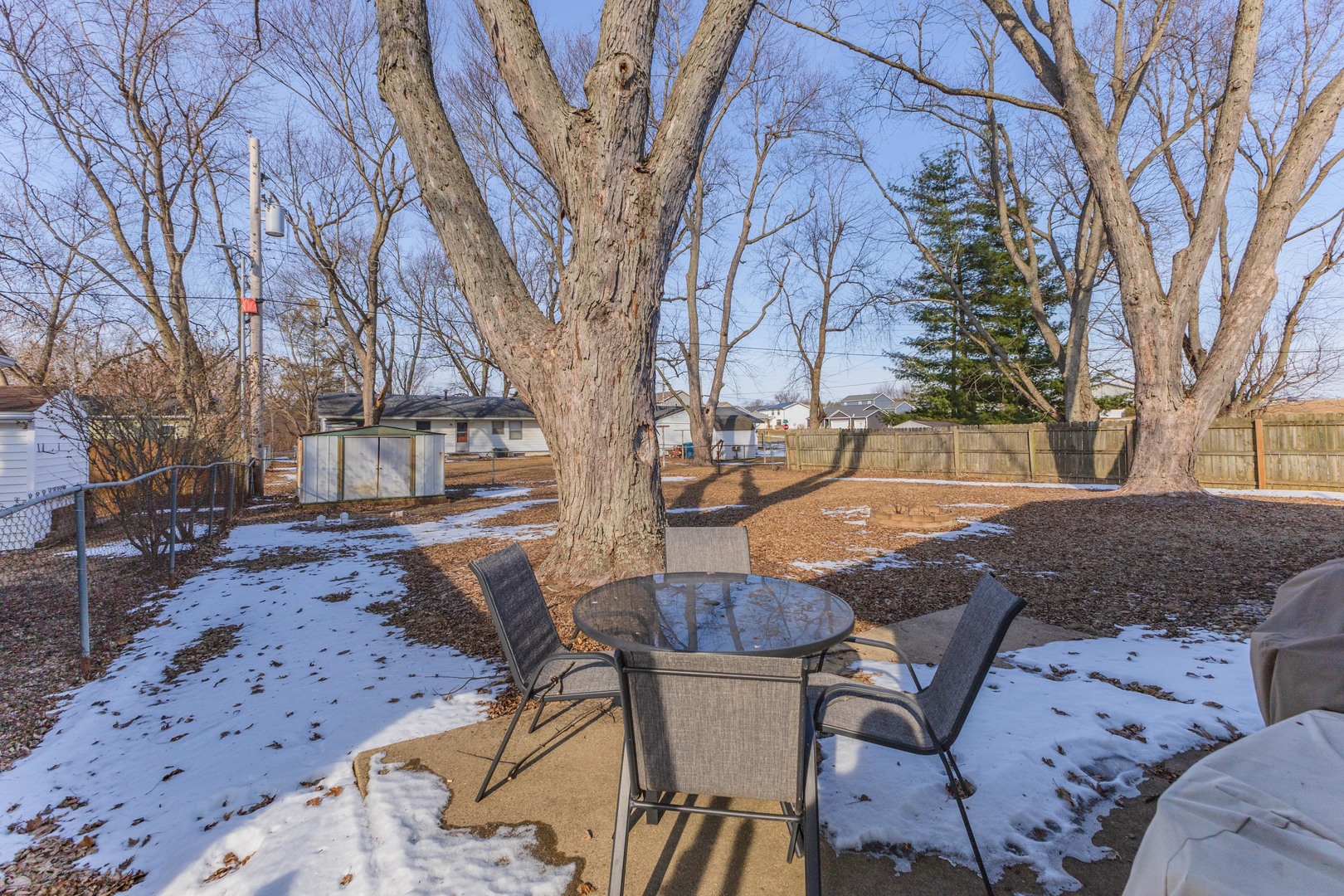 8198 Pine Avenue, Downs, IL 61736