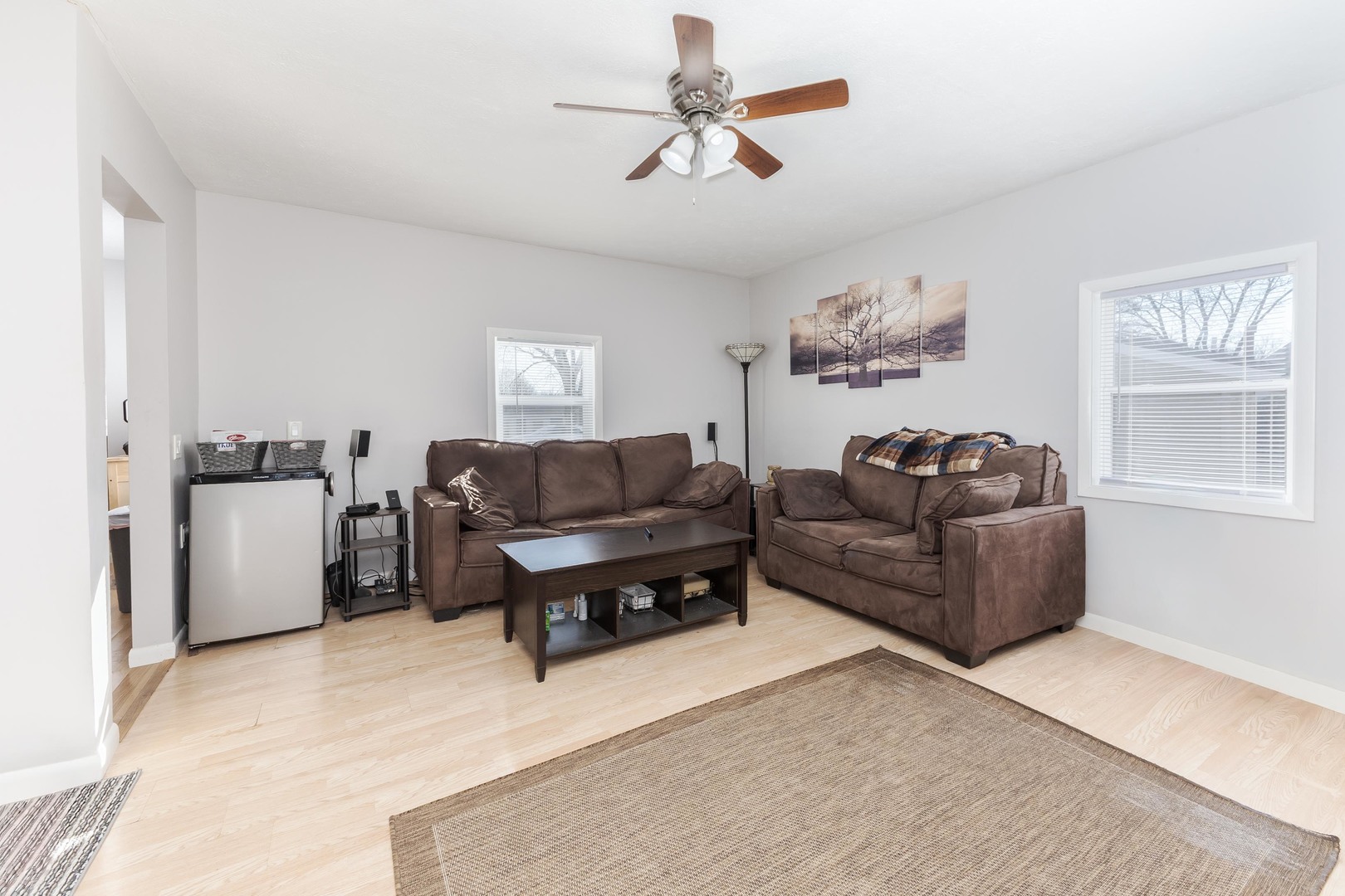 8198 Pine Avenue, Downs, IL 61736