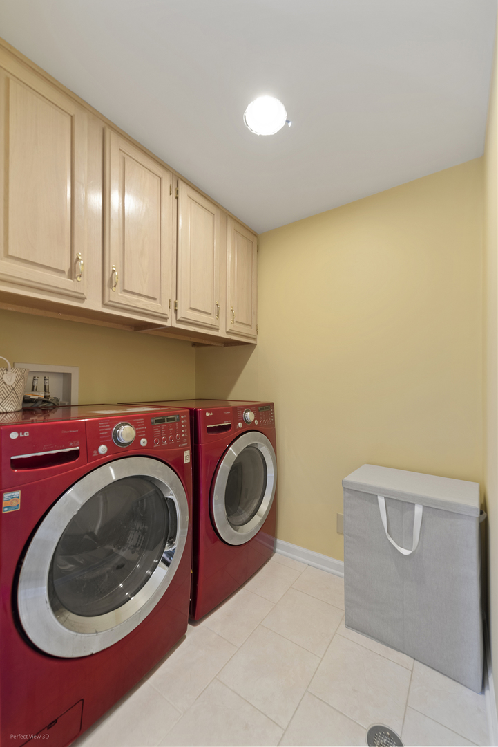 2833 Whispering Oaks Drive, Buffalo Grove, IL 60089