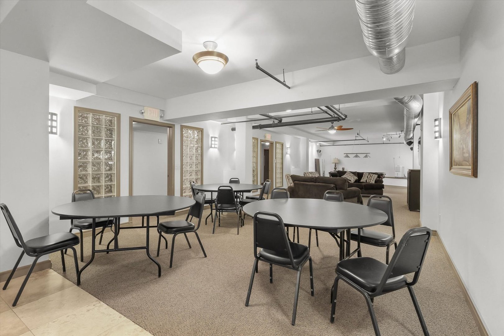 212 N Center Street #202, Bloomington, IL 61701