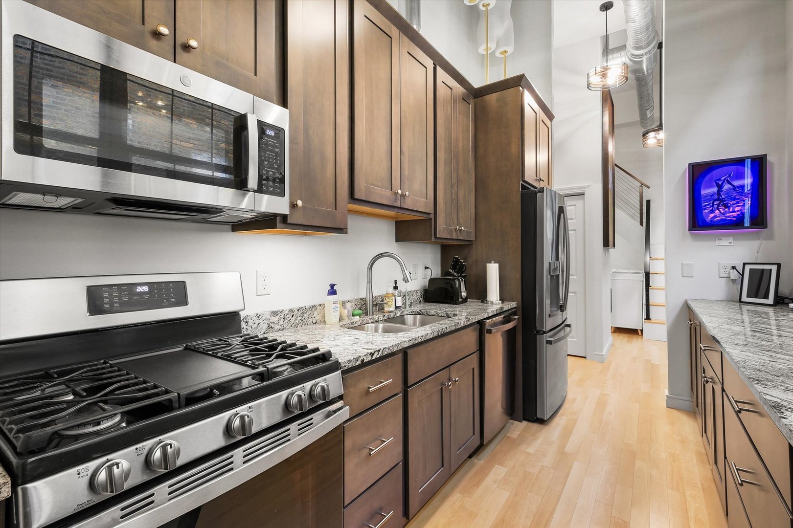 212 N Center Street #202, Bloomington, IL 61701