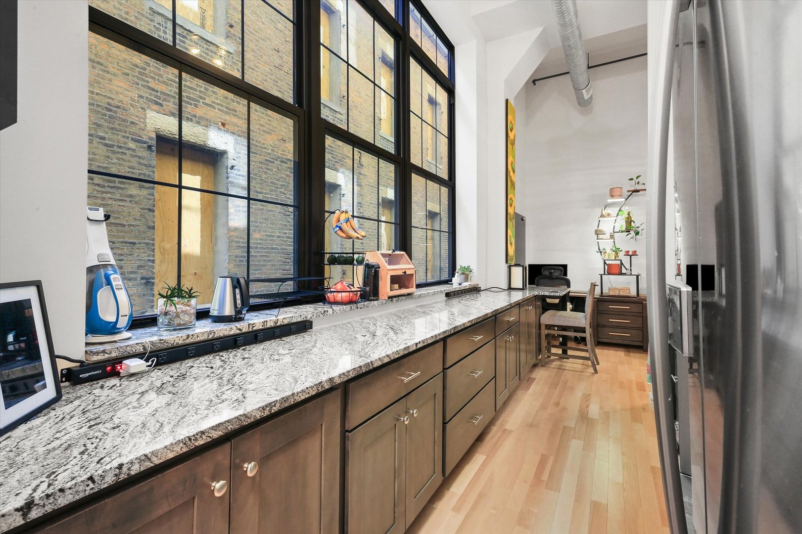 212 N Center Street #202, Bloomington, IL 61701