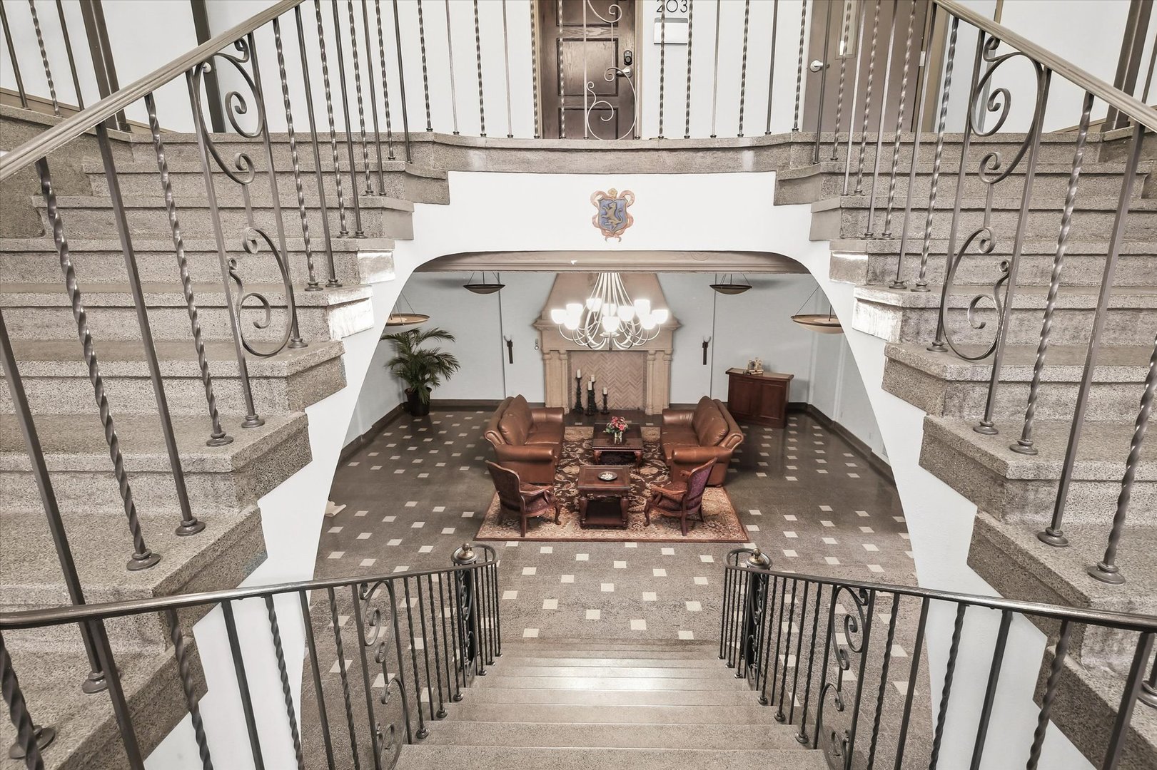 212 N Center Street #202, Bloomington, IL 61701