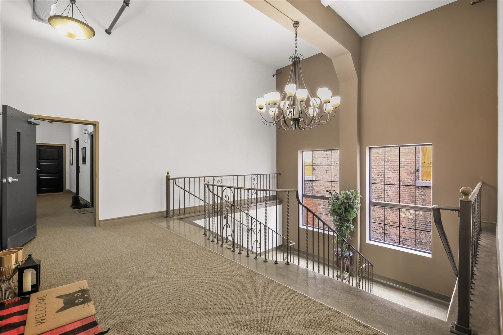 212 N Center Street #202, Bloomington, IL 61701